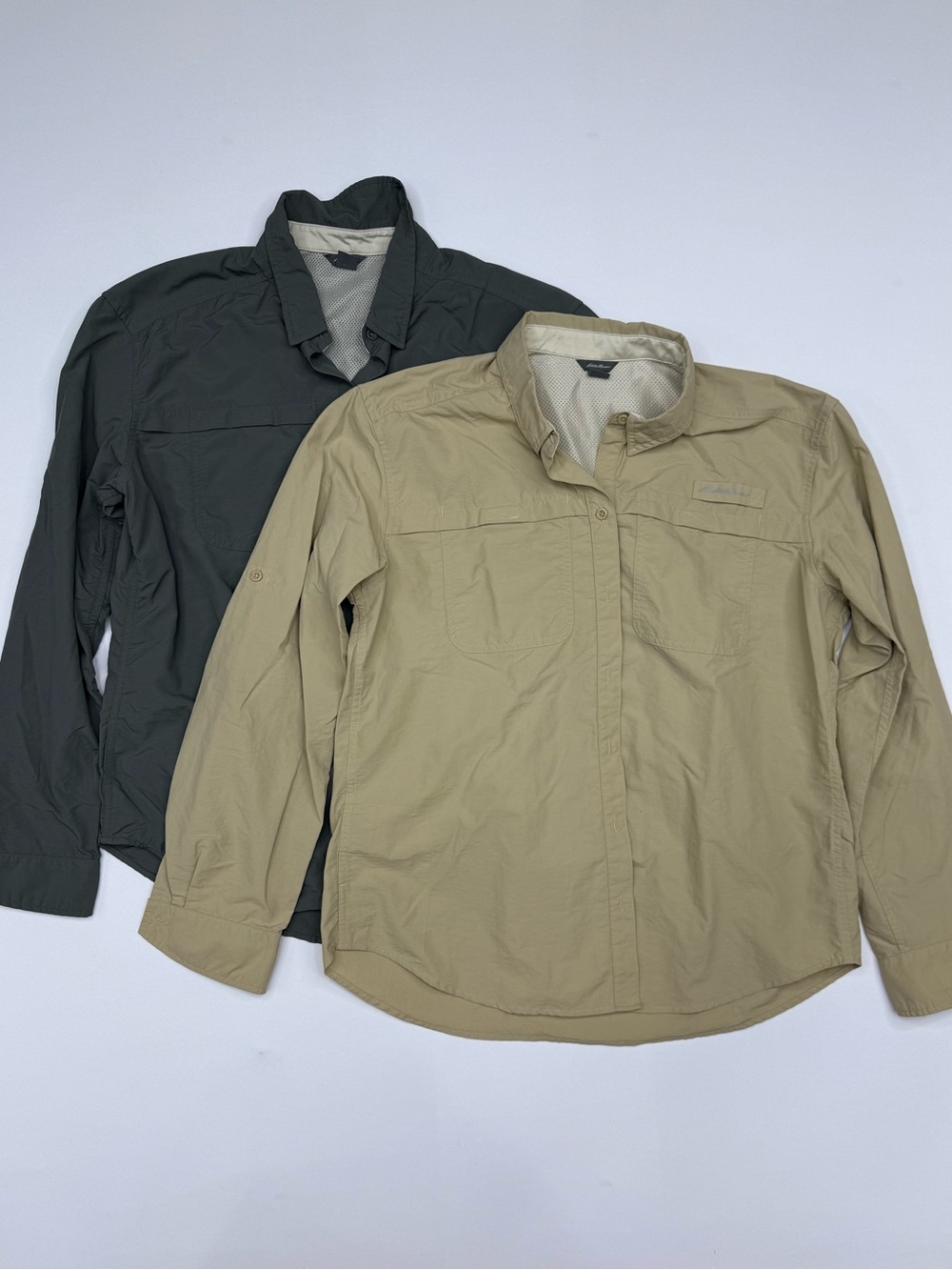 2 Women’s Lightweight Long-Sleeve Outdoor Shirt Jacket - Beige and grey